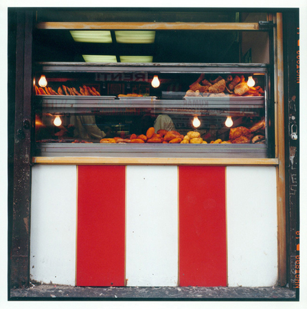 leonard-red&white