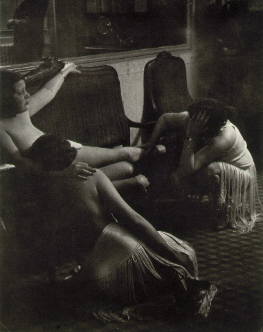 brassai-1932-chez_suzy