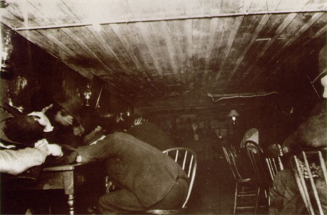 riis-1890-basement_pub