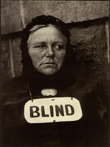 strand-1916-blind_woman